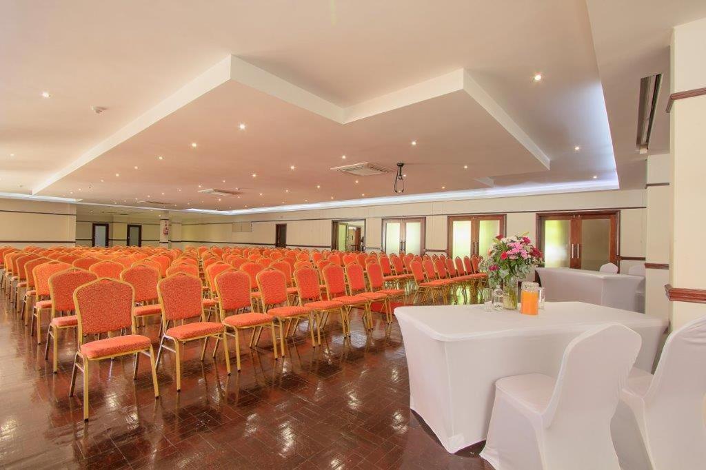 The Pretoria Hotel Exterior photo